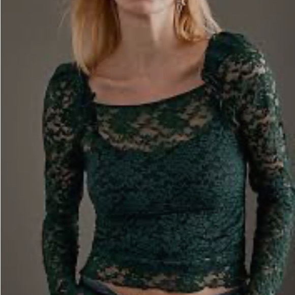 Anthropologie Tops - Anthropology NWT Medium 🔥 🔥